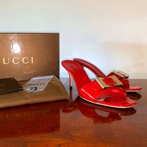 GUCCI Red/Orange Sandals